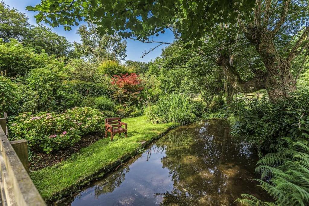 The Hayloft, Bannsvale Farm Villa Truro Luaran gambar